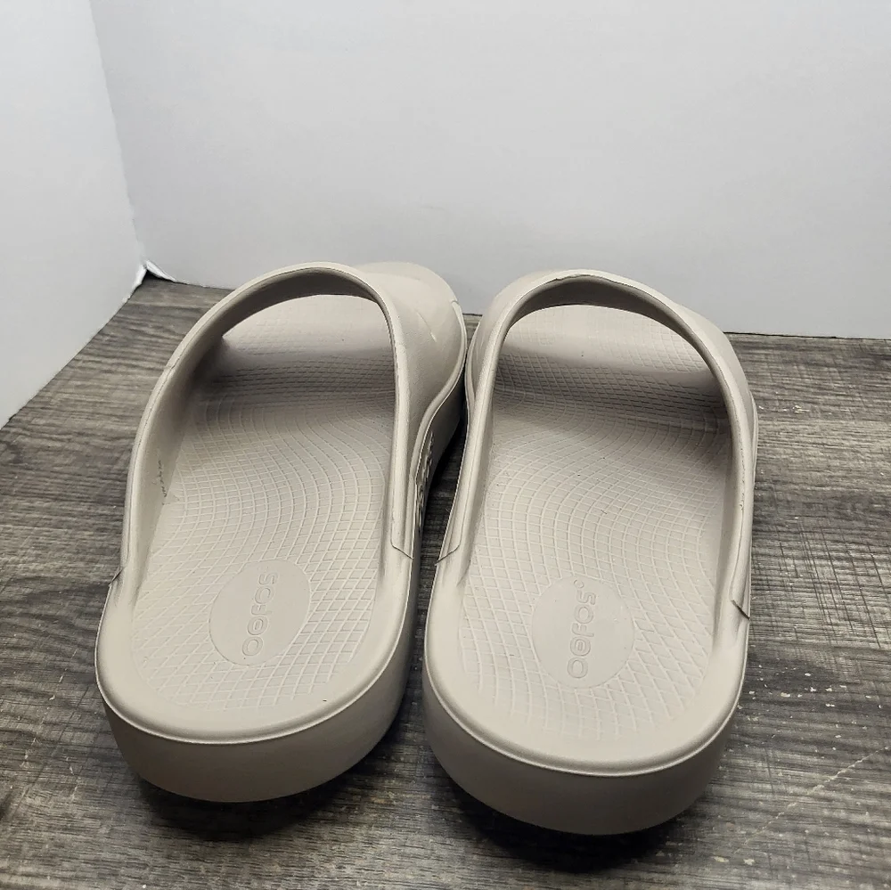 Oofos OOahh Mens Size 11 Recovery Slip-On Slides Beach Sandals Tan_5